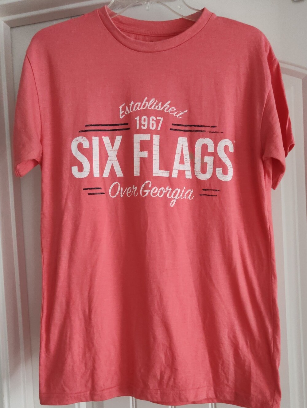 Six Flags Coral T-Shirt Size S